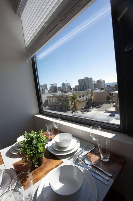 Luxurious Design One Bedroom Apt Near Balboa Park Сан Диего Екстериор снимка